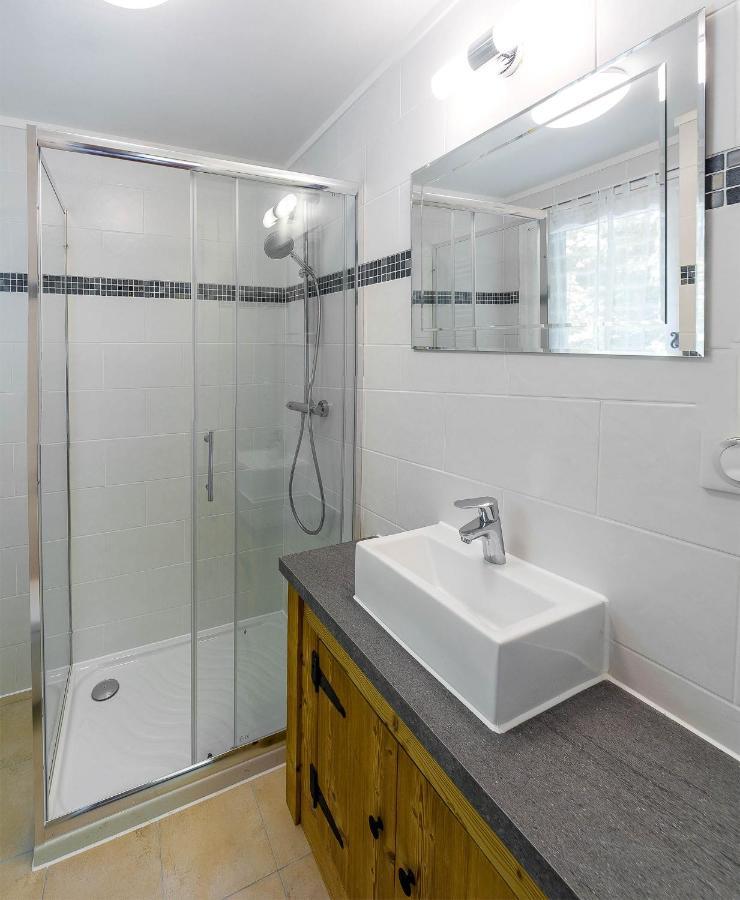 Yeti Lodge Rooms Argentiere Екстер'єр фото